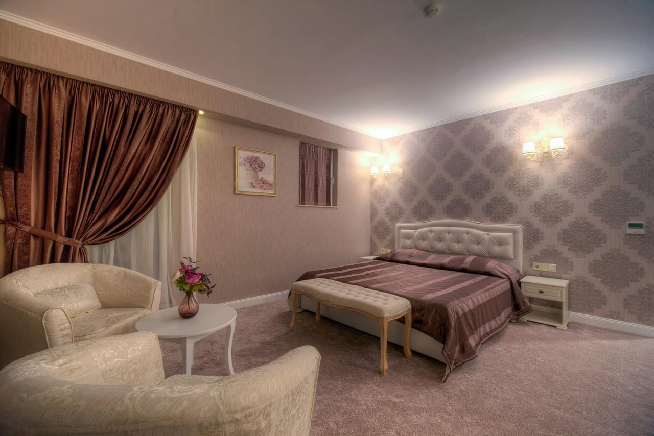 Hotel Family Agoncev 3*